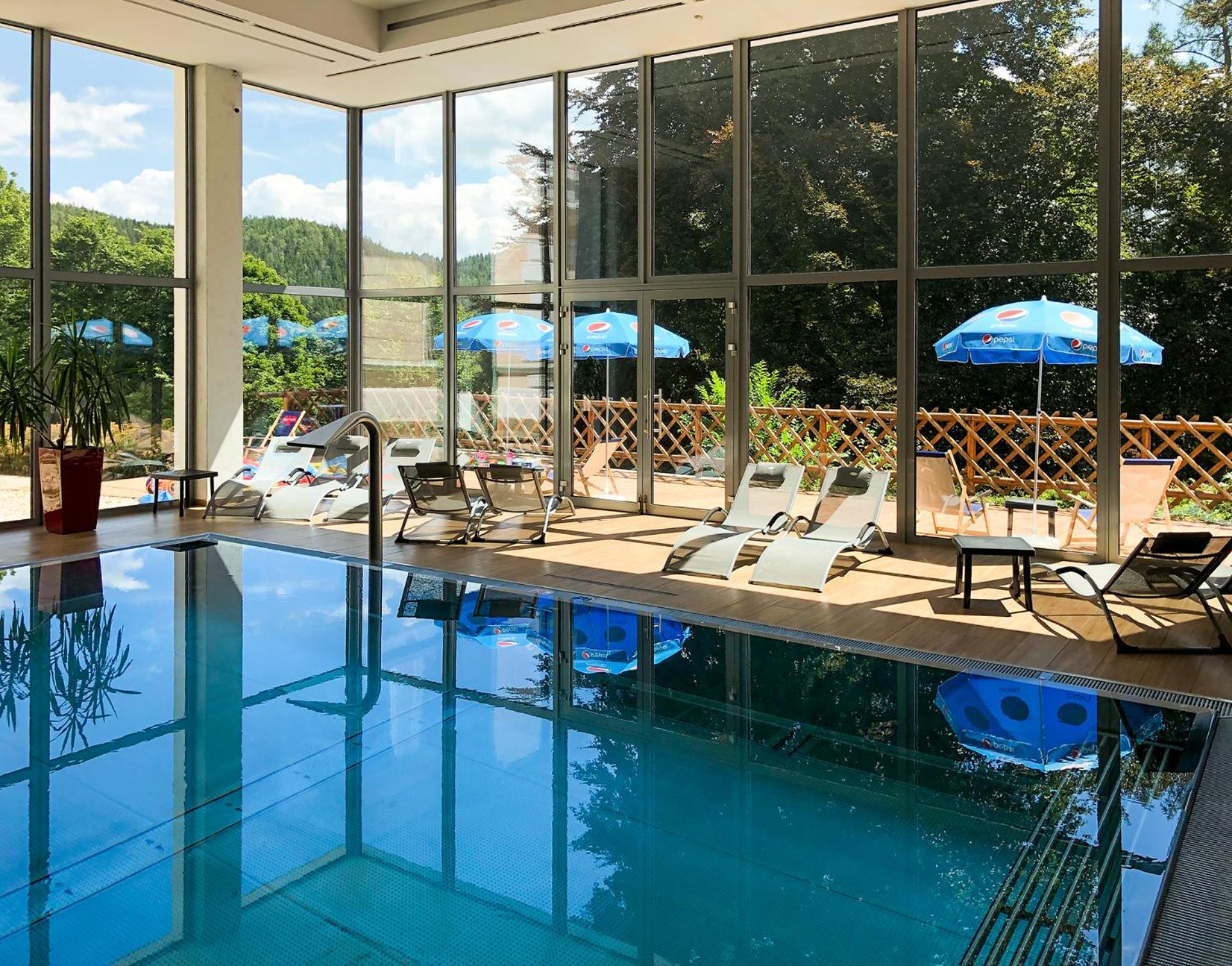 קרלובי וארי Hotel U Zamecku Cihelny מראה חיצוני תמונה